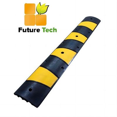 satın al Trafik Karayolu için 1830x300x58mm Yansıtıcı Kauçuk Hız Kambur Ağır Hizmet Hız Darbeleri Çevrimiçi üretim